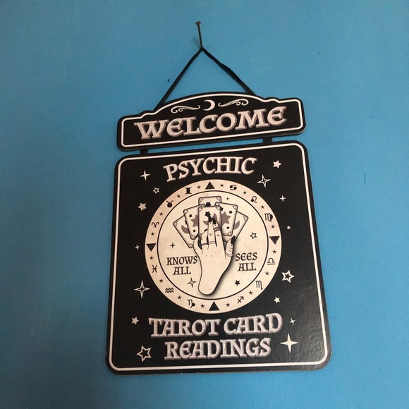 Psychic Tarot Card Reader sign - Picture 6 of 6